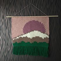 My project in Intarsia Crochet: Craft Your Own Tapestry course. Un progetto di Fashion design, Interior Design, Fiber Art, DIY, Uncinetto e Textile Design di Katarzyna Ł. - 14.01.2022