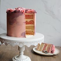 Mi Proyecto del curso: Cake design: técnicas decorativas modernas. Design, and DIY project by Juliana Torres - 01.26.2022