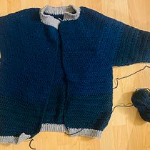 Mi Proyecto del curso:  Top-down: prendas a crochet de una sola pieza. Un progetto di Fashion design, Fiber Art, DIY, Uncinetto e Textile Design di Eidee Juarez - 06.02.2022