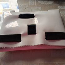 Funda para tableta gráfica. Mi proyecto del curso de Diseño de accesorios en cuero sin costuras.. Design, Accessor, Design, Arts, Crafts, and Sewing project by Gema Vicedo Ramón - 01.20.2022