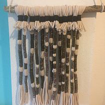 Mi Proyecto del curso: Macramé: técnicas de tejido envuelto. Un projet de Artisanat, Décoration, Art textile, Macramé, Teinture textile , et Design textile de viviecheverriap - 29.01.2022