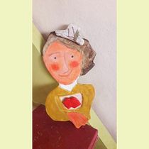Mrs Fasulo . Character Design, To, Design, Art To, and s project by Paola Lombardo - 01.29.2022