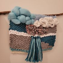 Mes 2 projets de tissages avec Diana Cunha. Een project van Ontwerp van accessoires,  Interieurdecoratie, Textiel, Weven y Textielontwerp van fanfoune - 31.01.2022