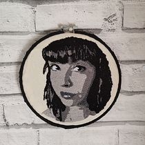 Mi Proyecto del curso: Bordado con punch needle: pasa de la imagen al retrato. Un progetto di Ricamo, Punch needle e Textile Design di sinenomine - 01.02.2022
