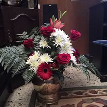 Mi Proyecto del curso: Diseño de arreglos con flores de temporada. Design de interiores, Paisagismo, Decoração de interiores, DIY, e Design floral e vegetal projeto de Rosa Maria Santamaria Careta - 03.02.2022
