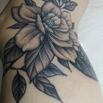 Meu projeto do curso: Técnicas de tatuagem blackwork com fine line. Desenho de tatuagens projeto de Tom Dias - 03.02.2022