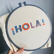 Mi Proyecto del curso: Letras bordadas: el hilo como herramienta gráfica. Embroider, and Textile Design project by silvia_herrero_tena - 02.04.2022