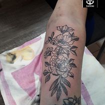 Mi Proyecto del curso: Tatuaje botánico con puntillismo. Projekt z dziedziny Trad, c, jna ilustracja, Projektowanie tatuaż, R i sunek botaniczn użytkownika danteleonardomarinero - 04.02.2022