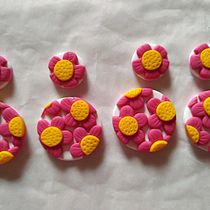 Meu projeto do curso: Design de bijuteria com polymer clay para iniciantes . Un progetto di Design di accessori, Artigianato, Design di gioielli e DIY di Bárbara Santos - 05.02.2022