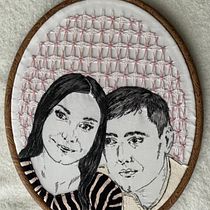 My project in Creation of Embroidered Portraits course. Un projet de Broderie , et Design textile de Lola BR - 06.02.2022
