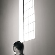 'Silence'. Photograph, Photograph, Post-production, Photo Retouching, Portrait Photograph, Studio Photograph, Fine-Art Photograph, Photomontage, and Self-Portrait Photograph project by Gabby Villalba - 02.06.2022