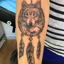 Mi Proyecto del curso: Técnicas de tatuaje blackwork con línea fina. Desenho de tatuagens projeto de Juan Rodriguez Familia - 09.02.2022