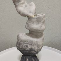 My project in Introduction to Kintsugi: Gold Relief Technique. Un projet de Artisanat, Beaux Arts, Céramique , et DIY de Δημήτρης Vavouras - 09.02.2022