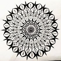 Mi Proyecto del curso: El arte de dibujar mandalas: crea patrones geométricos. Drawing & Ink Illustration project by Sandra Murad - 02.07.2022
