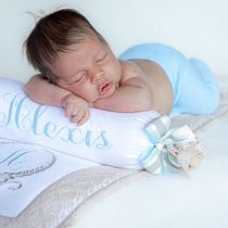 Mi Proyecto del curso: Introducción a la fotografía newborn - Alicia Reyes Guerrero. Un projet de Photographie, Photographie de portrait, Photographie de studio, Photographie lifest, le , et Photographie intérieure de Alicia Reyes Guerrero - 13.02.2022