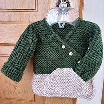 Mi Proyecto del curso: Tejido de punto para prendas infantiles. Een project van  Modeontwerp, DIY, Breien, Textielontwerp y Textiel van yumeimustafa2004 - 13.02.2022