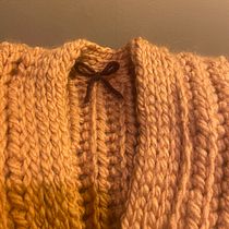 Comfy Cardigan Complete!. Design de moda, Tecido, DIY, Crochê, e Design têxtil projeto de Shana M - 14.02.2022