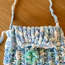 Mi Proyecto del curso: Crochet: crea prendas con una sola aguja. Design de moda, DIY, Crochê, Design têxtil, Tecido, e Fotografia projeto de Gloria Yolanda Barriga Monroy - 12.02.2022