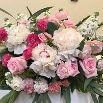 Mi Proyecto del curso: Diseño y creación de composiciones florales. Un progetto di Interior design, Paesaggismo, Interior Design, DIY e Design floreale e vegetale di caro_am - 16.02.2022