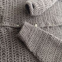Mi Proyecto del curso:  Top-down: prendas a crochet de una sola pieza. Un progetto di Fashion design, Fiber Art, DIY, Uncinetto e Textile Design di Laura Verónica Muniz - 22.02.2022