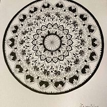 Il mio progetto del corso: L'arte del mandala: disegna motivi geometrici. Drawing & Ink Illustration project by lucia.palomba - 03.08.2022