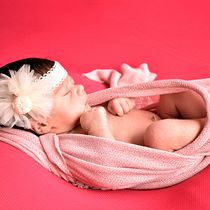 Mi Proyecto del curso: Introducción a la fotografía newborn. Un projet de Photographie, Photographie de portrait, Photographie de studio, Photographie lifest, le , et Photographie intérieure de Cesar Losada - 23.02.2022
