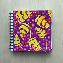 My project in Botanical Patterns in a Sketchbook: Conquer the Blank Page course. Ilustração tradicional, Pattern Design, Ilustração botânica, e Sketchbook projeto de Elizabeth Berglund - 25.02.2022