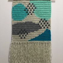 My project in Intarsia Crochet: Craft Your Own Tapestry course. Un progetto di Fashion design, Interior Design, Fiber Art, DIY, Uncinetto e Textile Design di mint910 - 15.01.2022