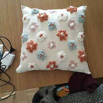 Mijn project van de cursus: Punch-technieken voor gepersonaliseerde accessoires. Un progetto di Artigianato, Ricamo, Fiber Art, DIY, Punch needle e Textile Design di Evelien - 28.02.2022