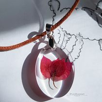 Meu projeto do curso: Design de joalheria com resina. Design de acessórios, Artesanato, Design de joias, e DIY projeto de Ana Caroline De Farias Bueno Prado - 02.03.2022