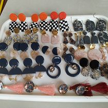 Meu projeto do curso: Design de bijuteria com polymer clay para iniciantes . Un progetto di Design di accessori, Artigianato, Design di gioielli e DIY di Mariana Martinez - 02.03.2022