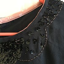 My project in Fashion Embroidery: Embellishing with Beads course Ein Projekt aus dem Bereich Modedesign, Stickerei, DIY, Upc, cling und Textildesign von Tamanna Rahman - 03.03.2022