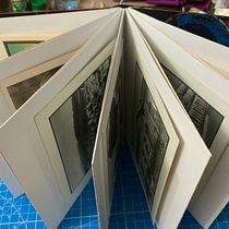 Meu projeto do curso: Encadernação artesanal sem costuras. Arts, Crafts, Fine Arts, Bookbinding, and DIY project by Sílvia Roma - 02.26.2022