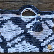 Mi Proyecto del curso: Diseño de patrones en crochet: encuentra tu propio estilo. Un progetto di Design di accessori, Pattern design, Fiber Art, DIY, Uncinetto e Textile Design di Solange Navarro Gatica - 03.03.2022