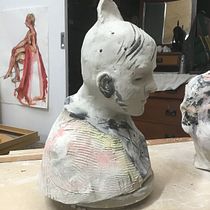 My project in Introduction to Clay Figurative Sculpture course. Artes plásticas, e Escultura projeto de Heather Stewart - 04.04.2022