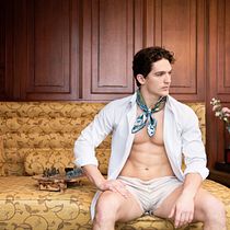Lazy afternoon in boxer shorts. Un projet de Photographie de portrait, Photographie numérique, Photographie artistique, Photographie de mode , et Photographie de Marta Kieliszczyk - 04.03.2022