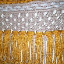 Meu projeto do curso: Introdução ao macramê: criação de um tapete decorativo Ein Projekt aus dem Bereich Erweiterungsentwicklung, H, werk, Innendesign, Dekoration von Innenräumen, Weben, Makramee und Textildesign von Patricia Teixeira - 06.03.2022