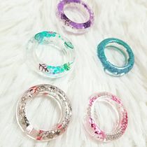 Mi Proyecto del curso: Diseño de joyería en resina. Design de acessórios, Artesanato, Design de joias, e DIY projeto de Grace Luna - 07.03.2022