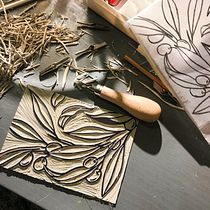 Meu projeto do curso: Gravura contemporânea com linóleo. Un progetto di Illustrazione tradizionale, Artigianato, Belle arti e Stampa di Lu Lanfredi - 06.03.2022