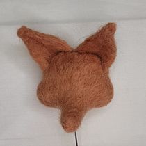 My project for course: Needle Felting: Creation of Characters with Needle and Thread. Artesanato, Design de brinquedos, Feltragem com agulha, e Design têxtil projeto de Pilar Osorio - 07.03.2022