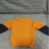 Meu projeto do curso: Crochê: crie roupas com apenas uma agulha. Design de moda, Tecido, DIY, Crochê, e Design têxtil projeto de Adriana Oliveira - 08.03.2022