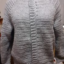 Mi Proyecto del curso:  Top-down: prendas a crochet de una sola pieza. Un progetto di Fashion design, Fiber Art, DIY, Uncinetto e Textile Design di Alex - 11.03.2022