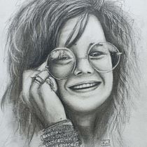 My project for course: Artistic Charcoal Portraiture: Creating Atmosphere. Ilustração tradicional, Artes plásticas, Desenho, Desenho de retrato, Desenho realista, e Desenho artístico projeto de Karien van Wyk - 11.03.2022