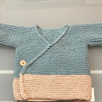Mi Proyecto del curso: Tejido de punto para prendas infantiles. Een project van  Modeontwerp, Textiel, DIY, Breien y Textielontwerp van julia_alegria - 13.03.2022