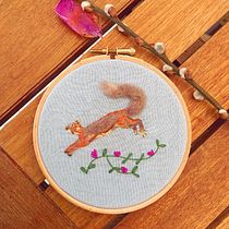 Mon projet du cours : Peinture à l’aiguille à main levée : brodez toute la beauté de la faune sauvage . % aurelie_p tarafından hazırlanan Geleneksel illüstras, on, Nakış, Ve Tekstil Tasarımı projesi - 03.07.2022