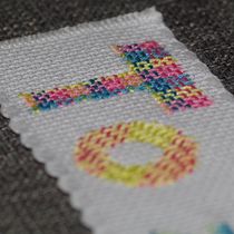 Mój projekt z kursu: Haftowane litery: nić jako narzędzie graficzne - dwie prace. Embroider, and Textile Design project by agnesje - 03.13.2022