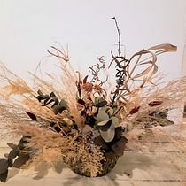 Mi Proyecto del curso: Diseño de centros con flores secas y preservadas. Interior Design, L, scape Architecture, Decoration, DIY, Floral, and Plant Design project by enraizadamdp - 03.14.2022