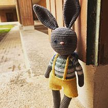 Mi Proyecto del curso: Amigurumi: creación de personajes con ganchillo. Arts, Crafts, To, Design, Fiber Arts, Crochet, Amigurumi, and Textile Design project by Lourdes GP - 03.16.2022