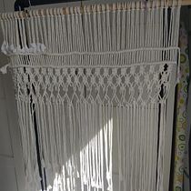 Mi Proyecto del curso: Introducción al macramé: creación de un tapiz decorativo Ein Projekt aus dem Bereich Erweiterungsentwicklung, H, werk, Innendesign, Dekoration von Innenräumen, Weben, Makramee und Textildesign von Francisca Becerra Cortés - 16.03.2022