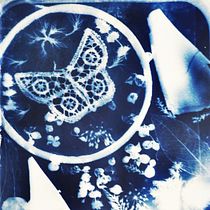 My project for course: Cyanotype: Printing with Light. Un projet de Artisanat, Beaux Arts, Estampe, DIY , et Photographie argentique de Margaret Wong - 11.03.2022